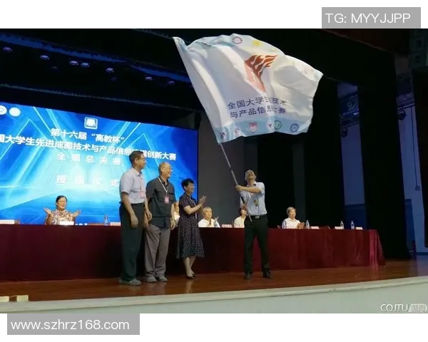 重庆羽毛球队逆袭之路总决赛特别报道展现团队精神与拼搏意志